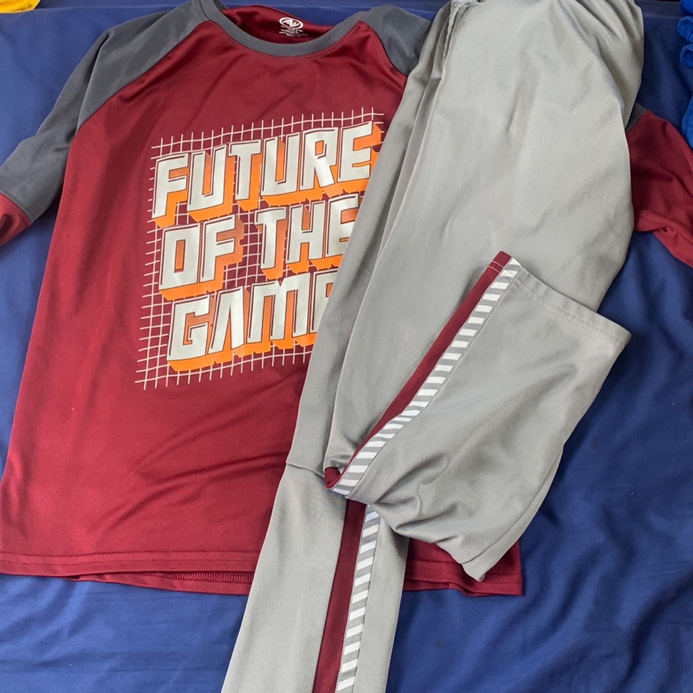 Boys dry fit set.